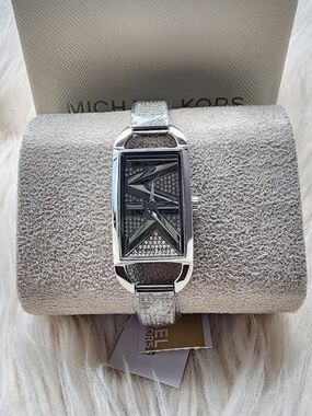 Michael Kors Silver Crystal Accent Women's Watch Original Brand New With Tag